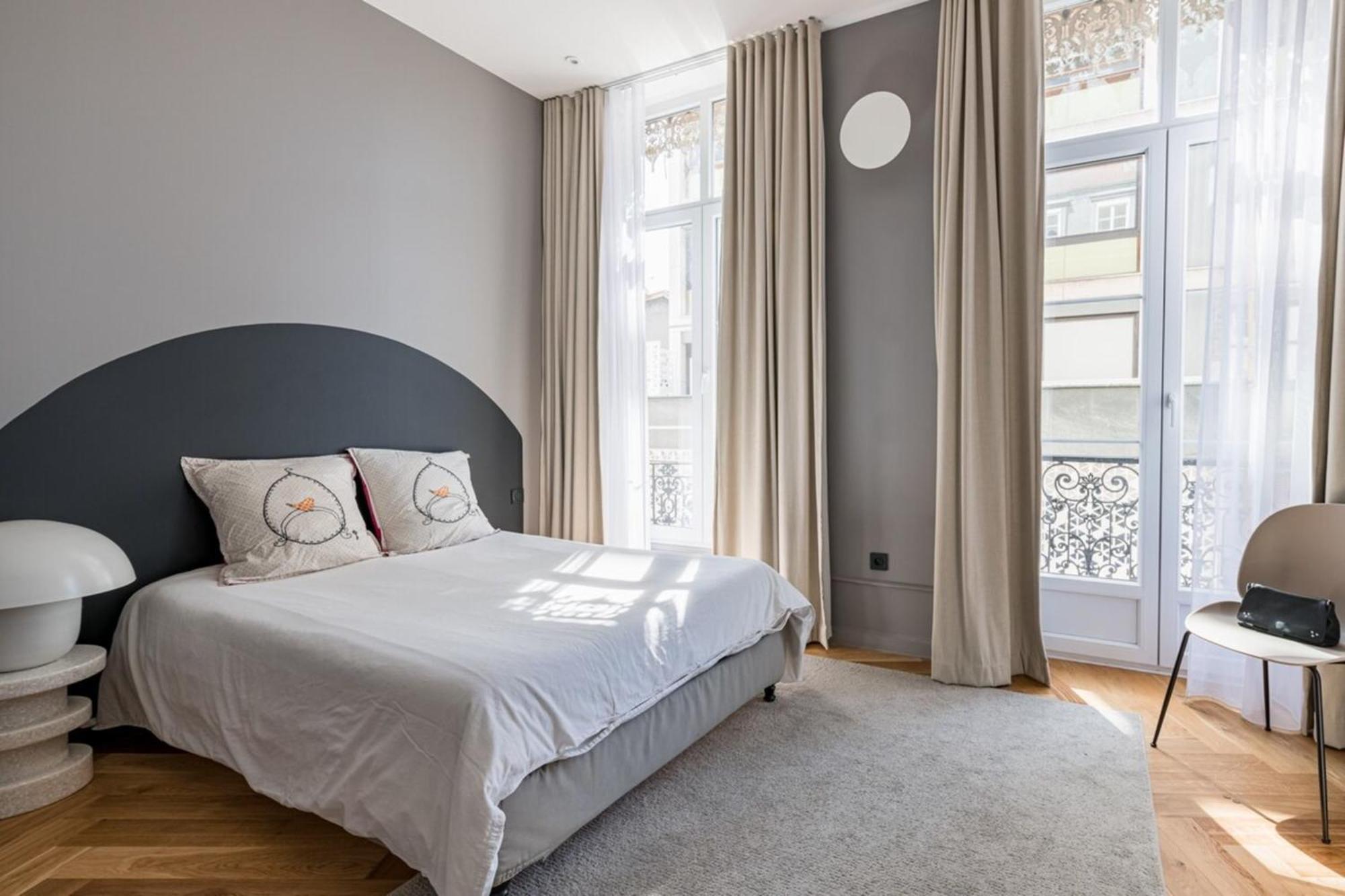 Beige Hospitalite - Apotheose Luxueux- 3 Chambres - Parking Prive Saint-Etienne  Ngoại thất bức ảnh